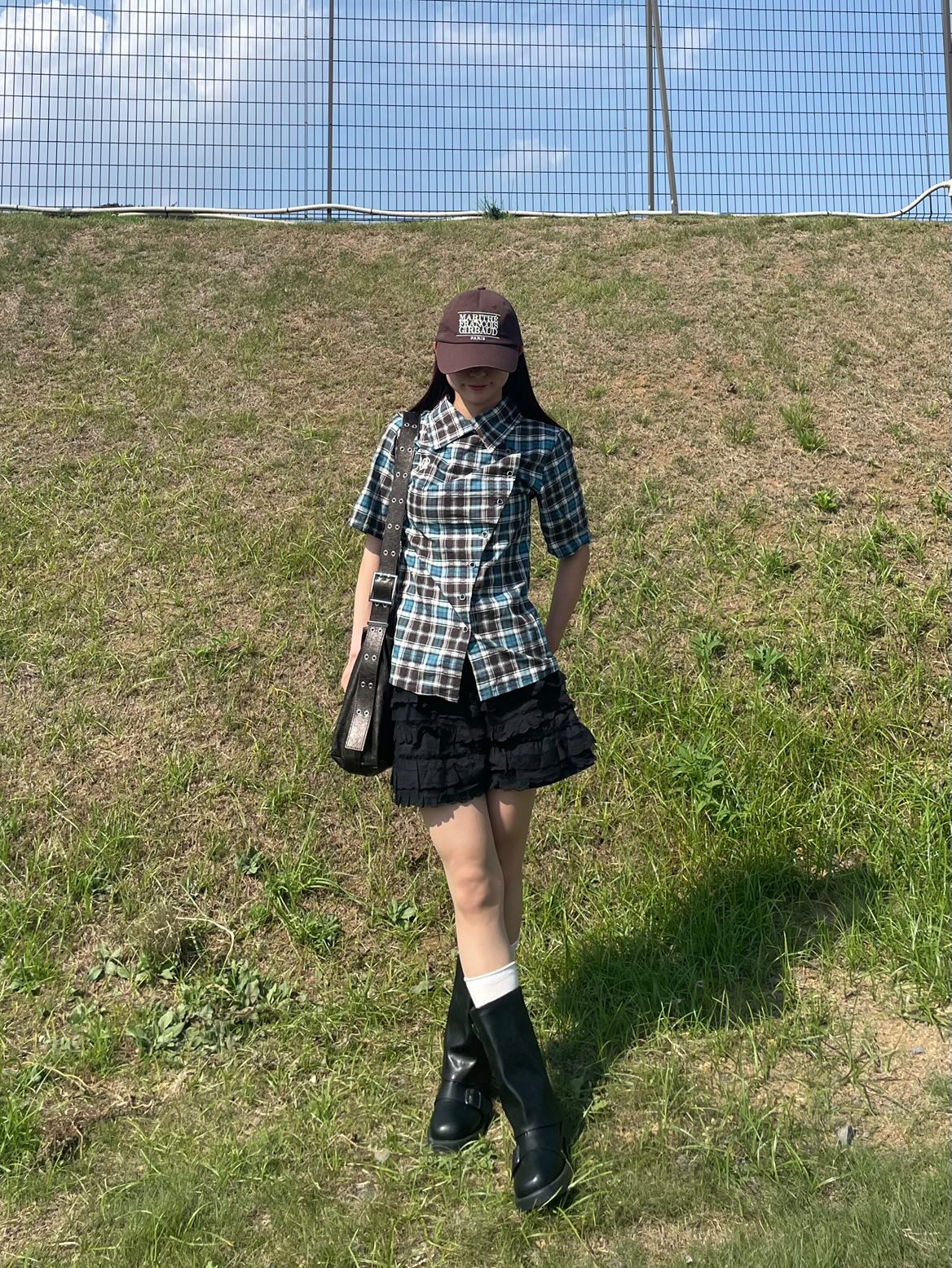 「bibi_s0821」ボーダー柄ロゴ刺繍ショート丈Tシャツ TK0233