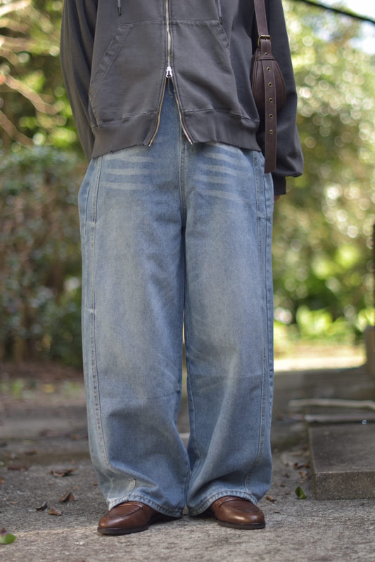 「kumagai」ワイドシェイプデニムパンツ TK0240