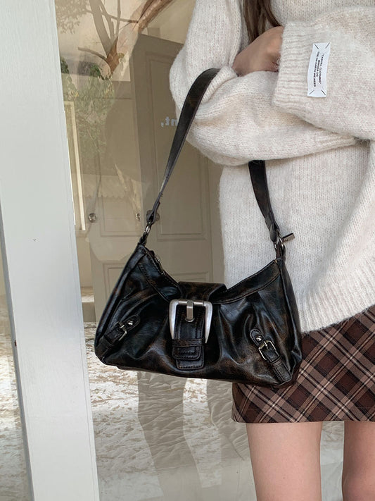 バックルデザイン PUショルダーバッグ BB022