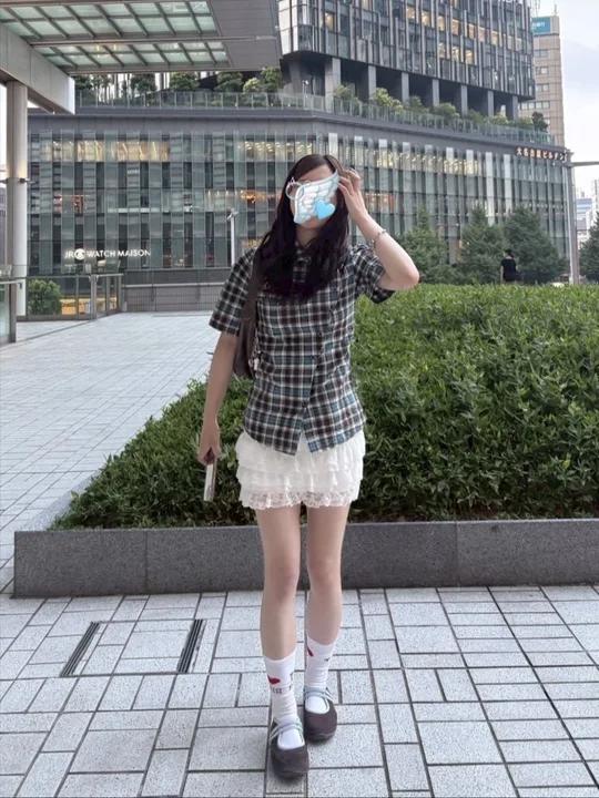 「k30」ボーダー柄ロゴ刺繍ショート丈Tシャツ TK0233