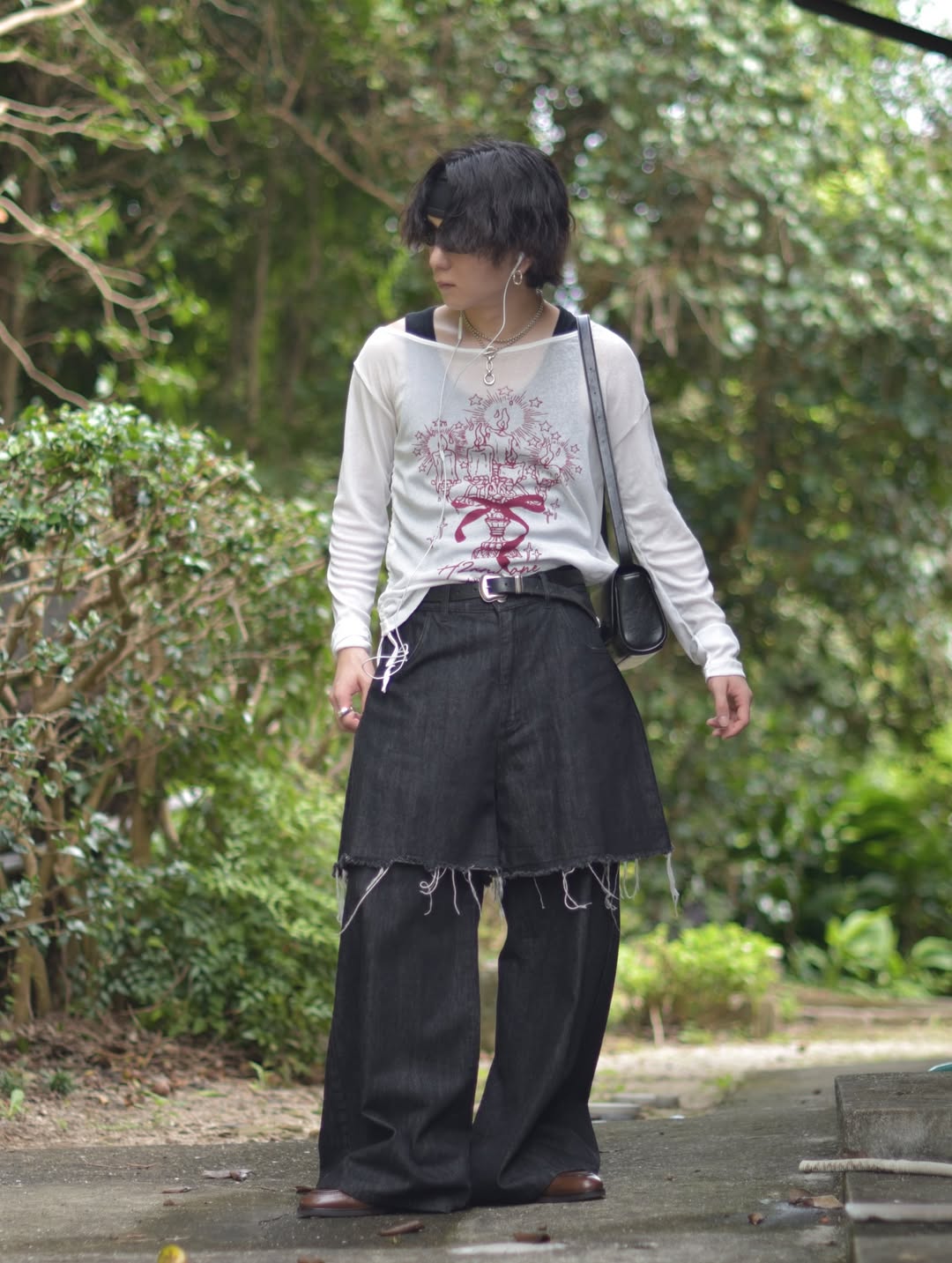 「kumagai」グラフィティ ワンショルダーTシャツ TK0226
