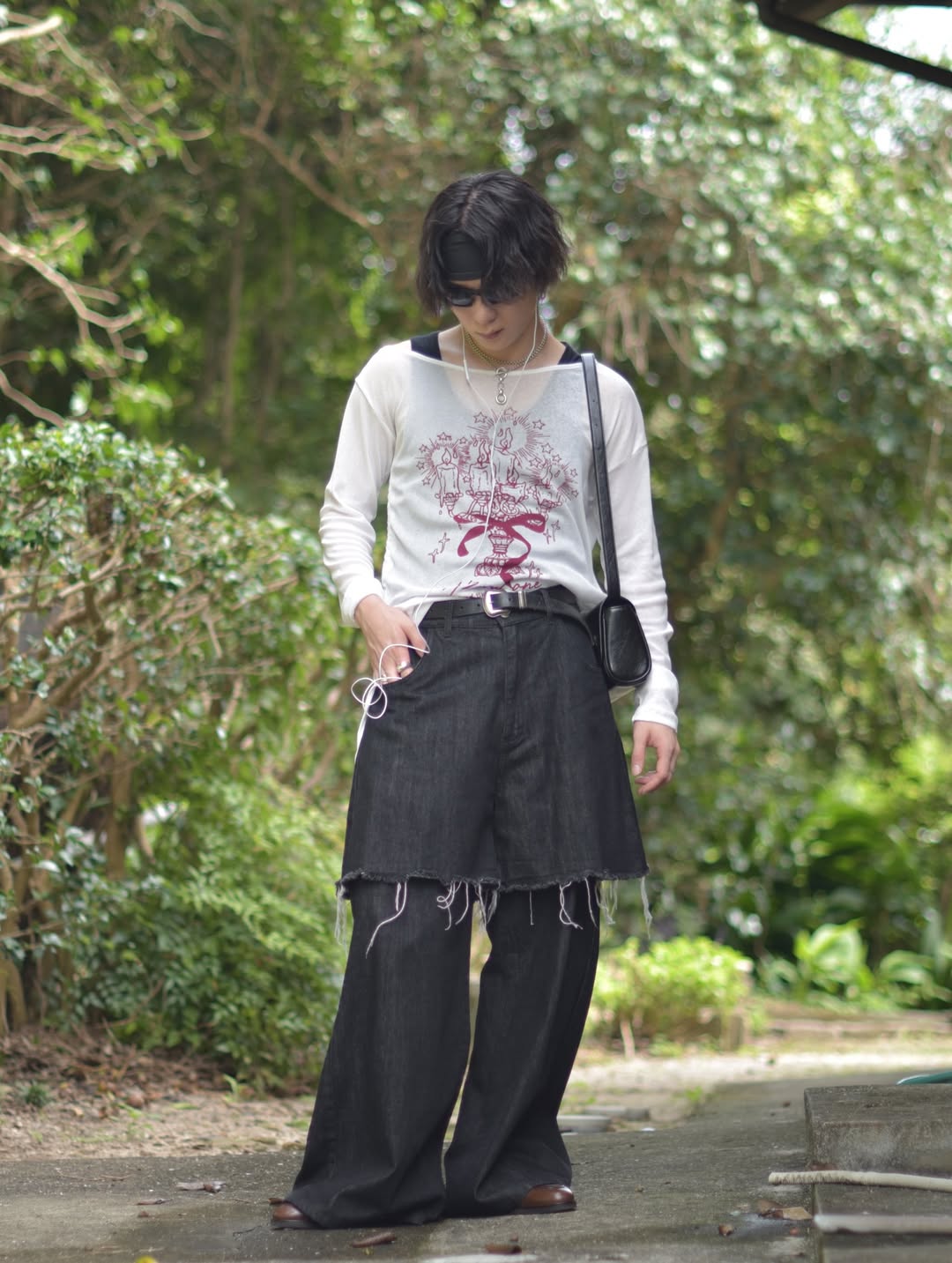 「kumagai」グラフィティ ワンショルダーTシャツ TK0226