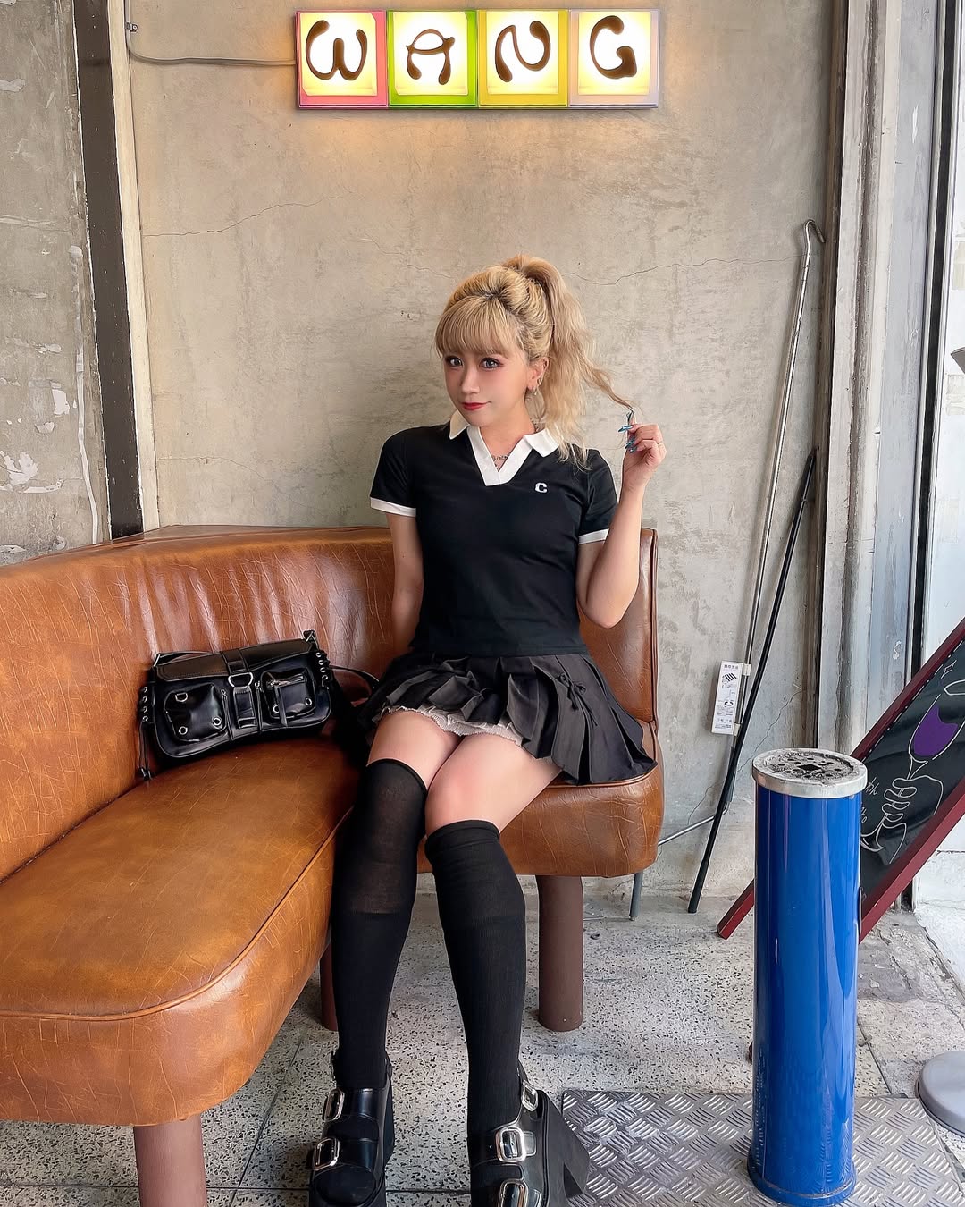 Vネック ショートスリーブTシャツ TK0038