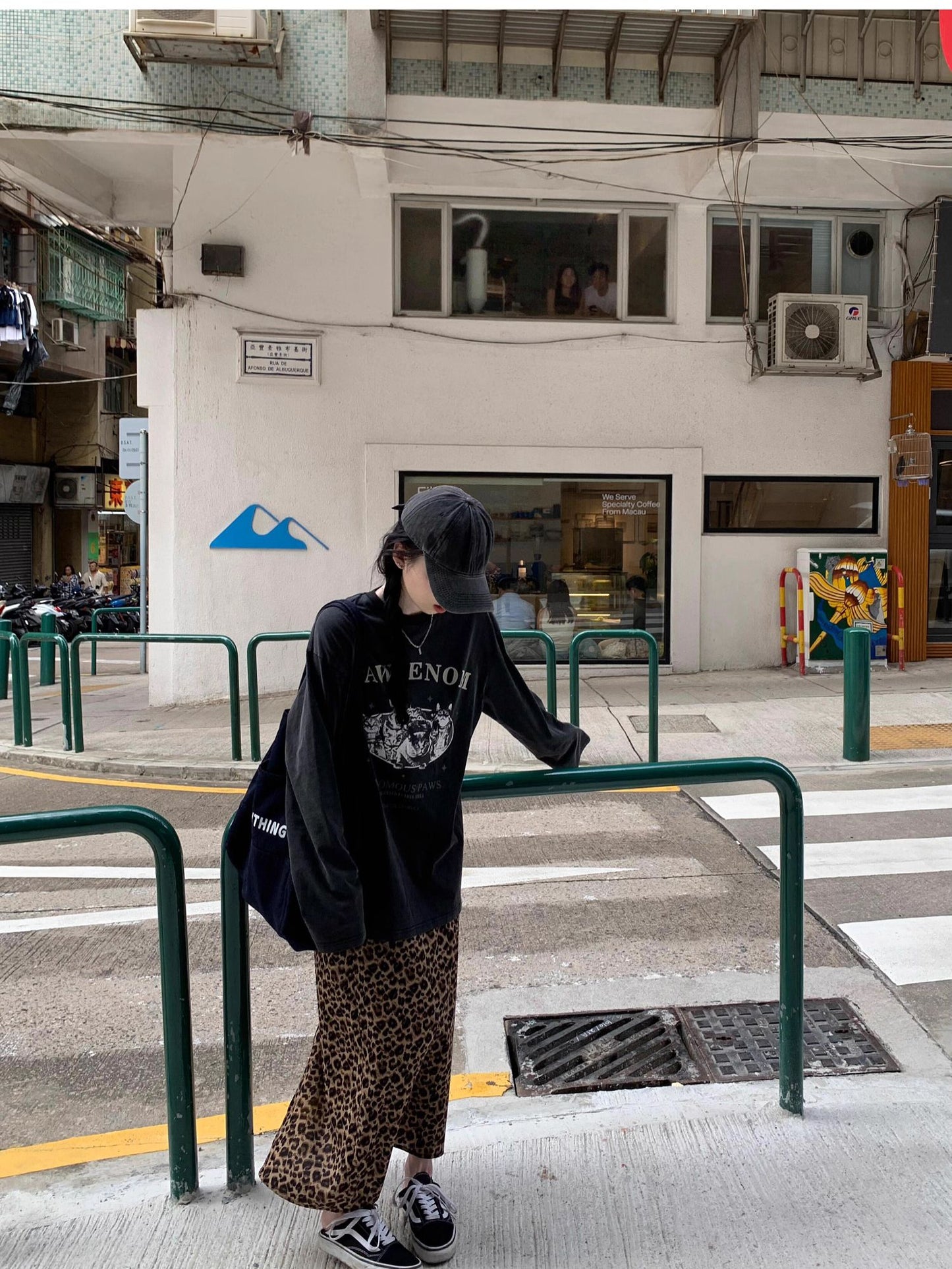 ウォッシュドブラックプリントTシャツ TK0106