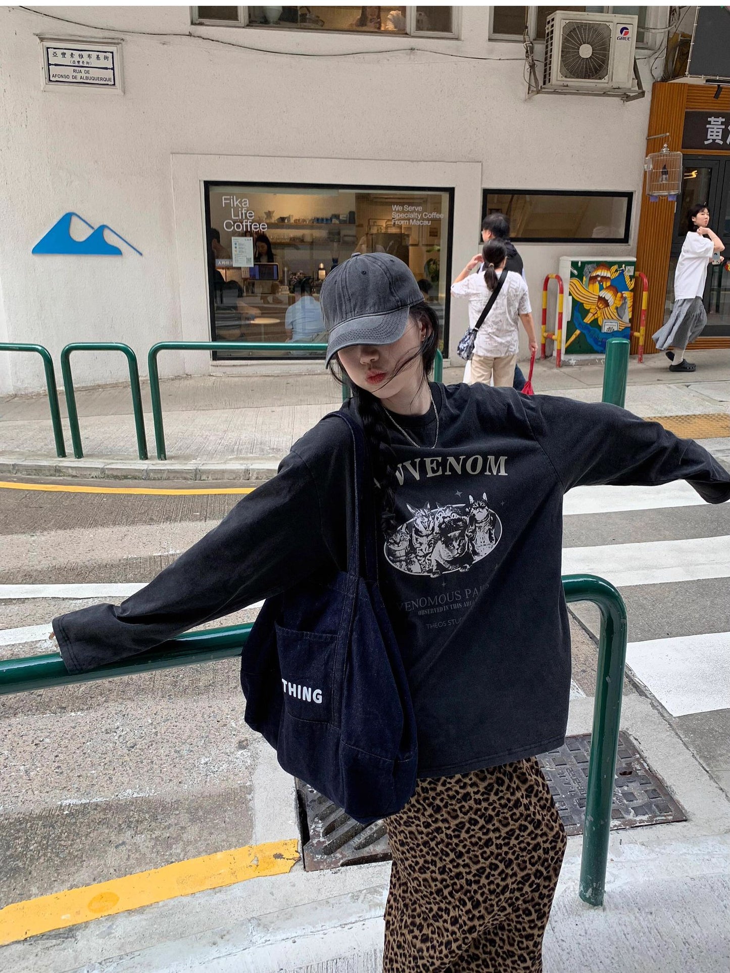 ウォッシュドブラックプリントTシャツ TK0106