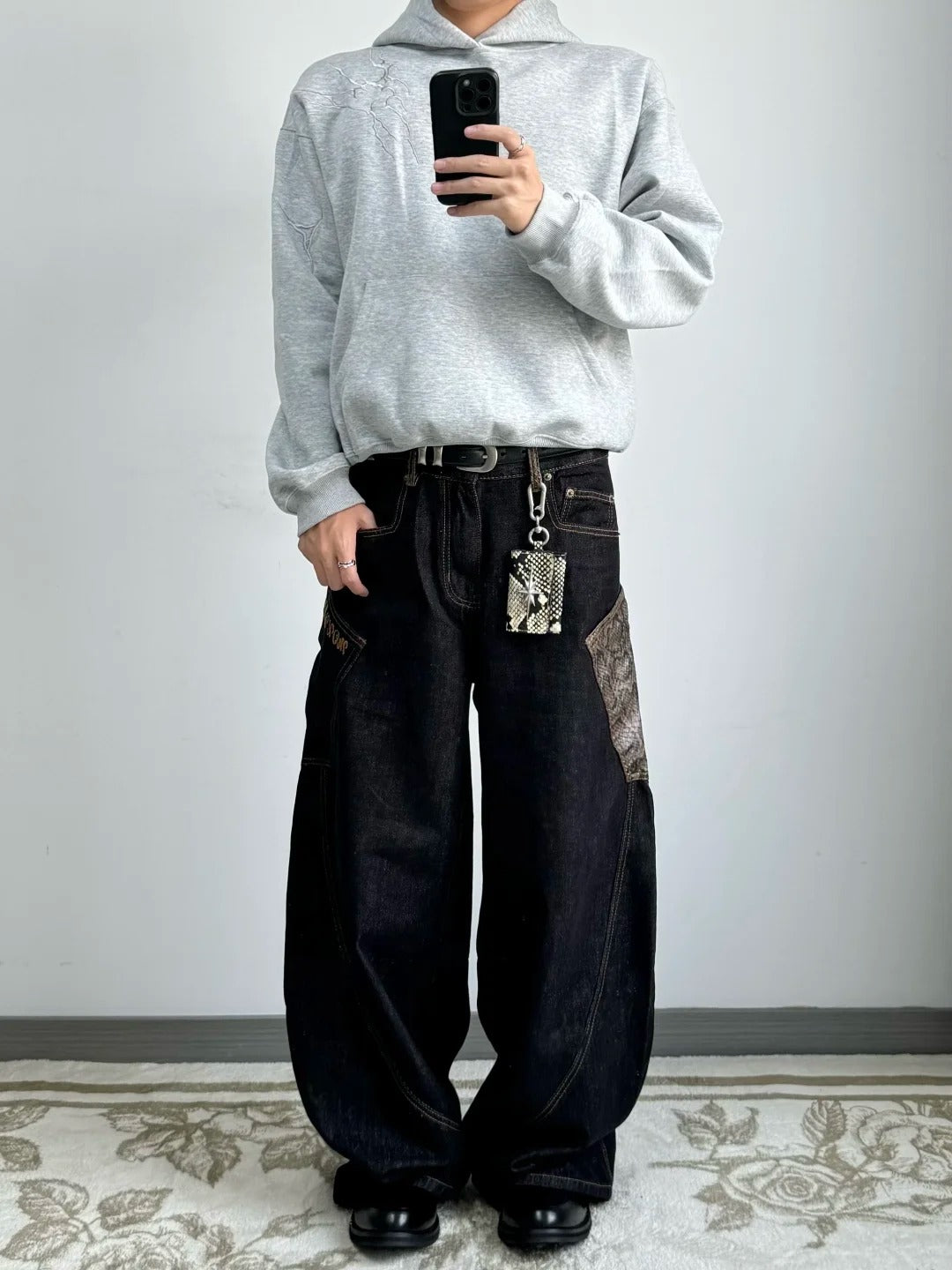 人気No.1 」パイソン柄ステッチワイドパンツ TK0158 – TAKUTAKU