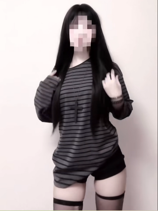 「__u3xy」ブラックタイトショートパンツ TK0258