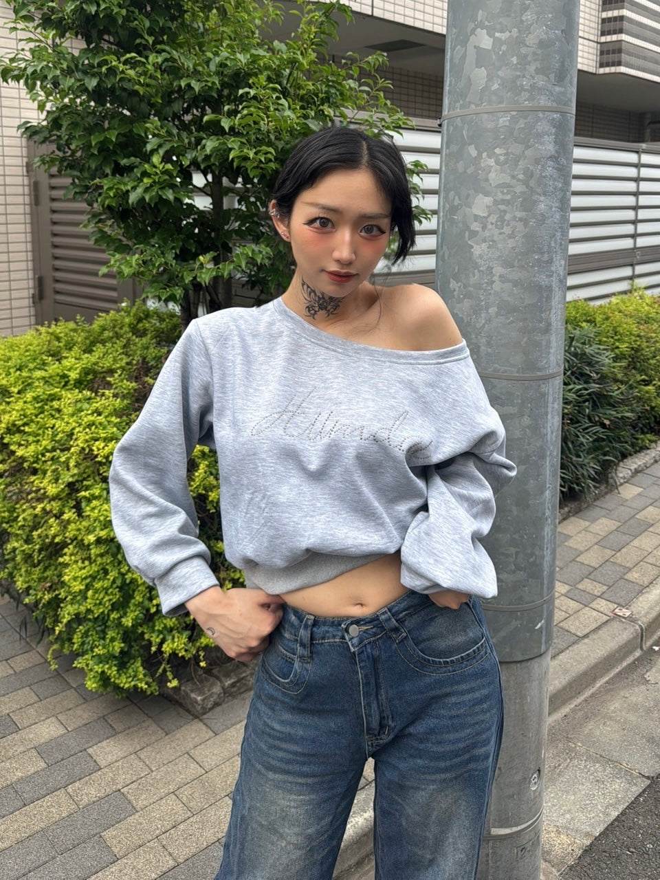 オフショルダー スウェット TK0045