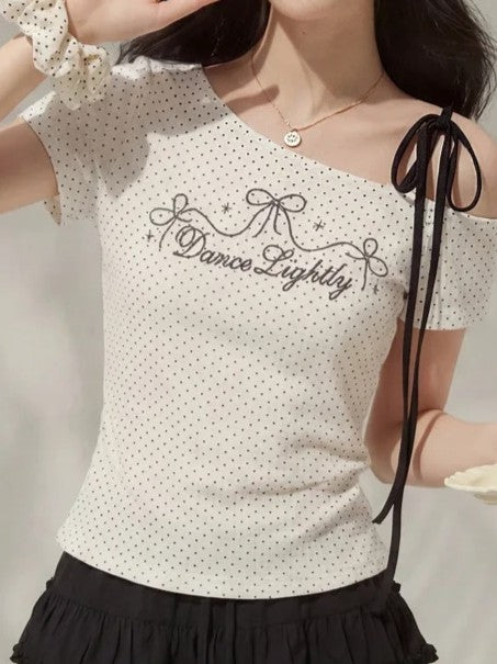 ドットストーン付きオフショルダーTシャツ TK0533
