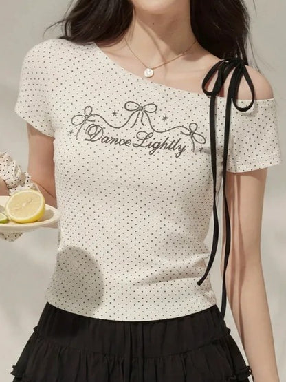 ドットストーン付きオフショルダーTシャツ TK0533