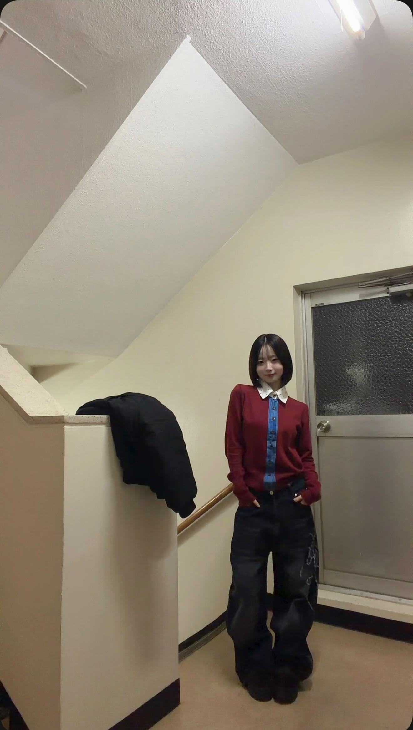 「imhina」ローズ刺繍デニムパンツ TK0268