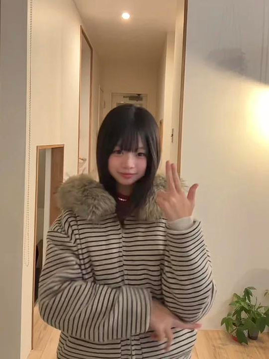 「si5si8」ストライプ柄 ファー付きジップアップパーカー TK0319