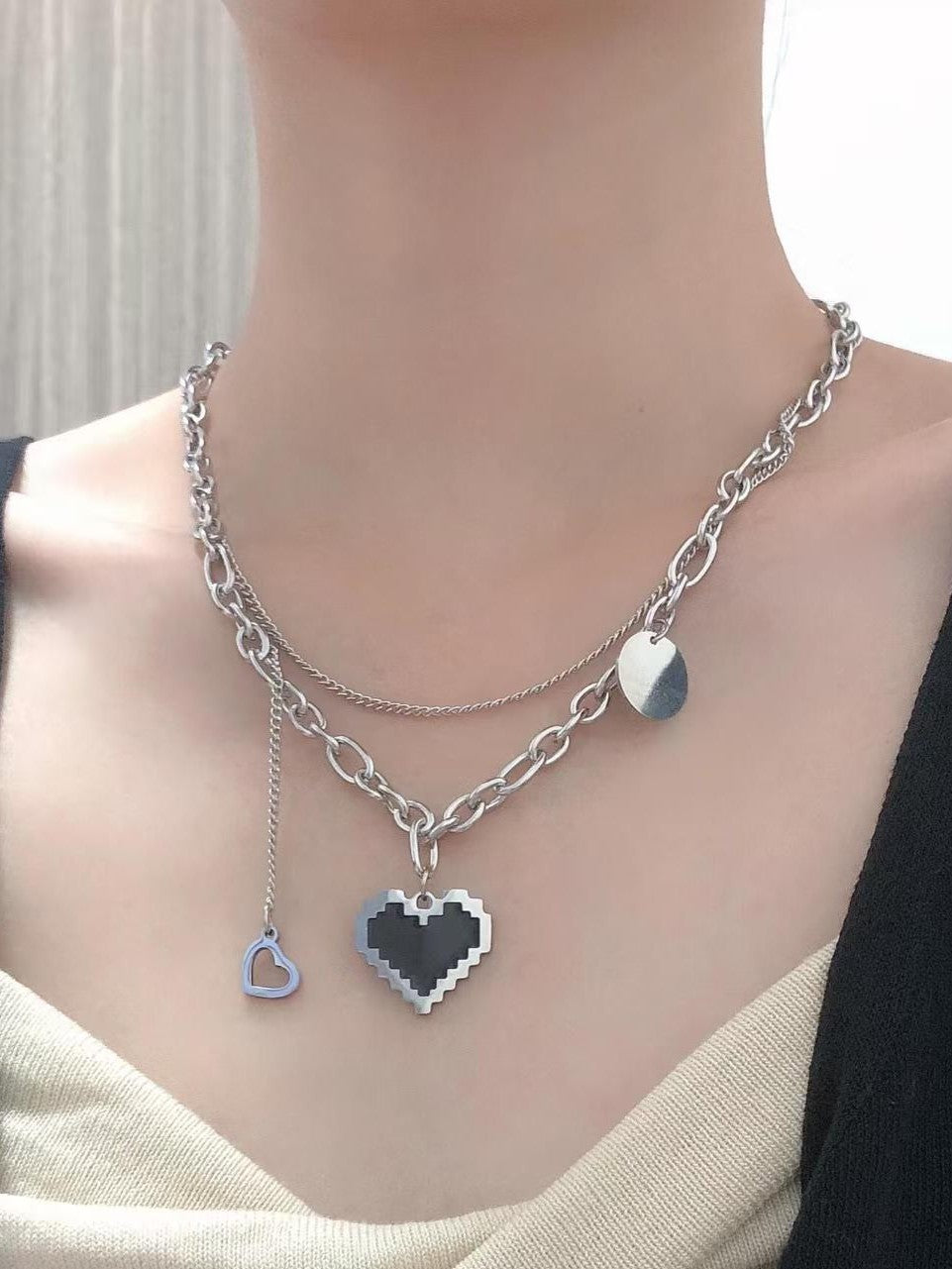 多層チェーンピクセルハートネックレス TK0103