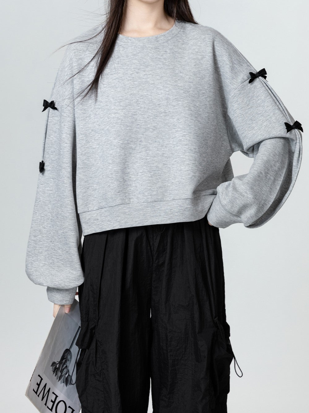 リボン付きクルーネック長袖スウェット TK0087