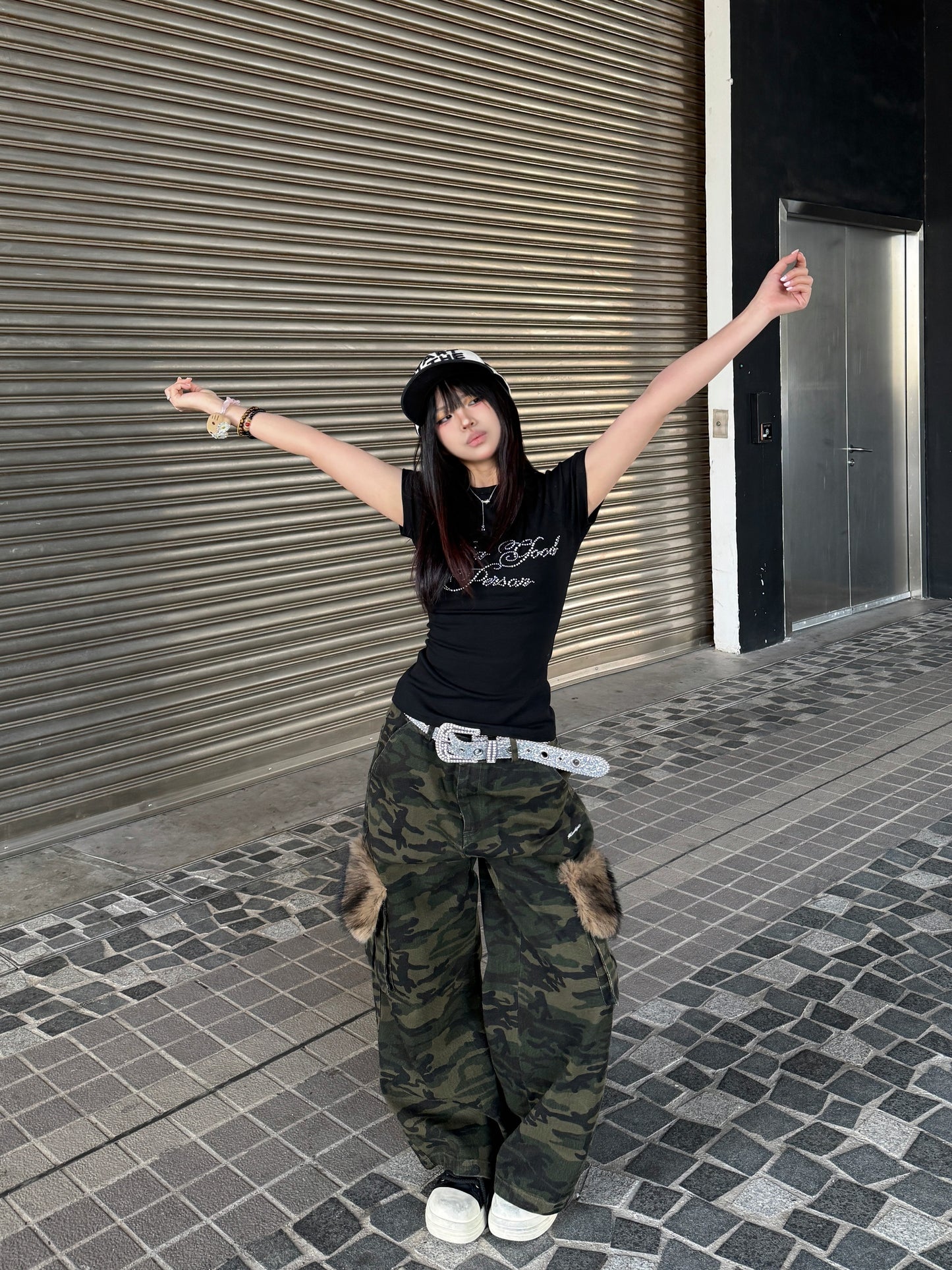 ラインストーンロゴショートTシャツ TK0232