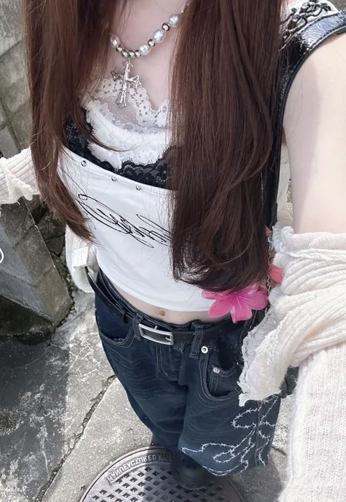 「evh1al4」ローズ刺繍デニムパンツ TK0268