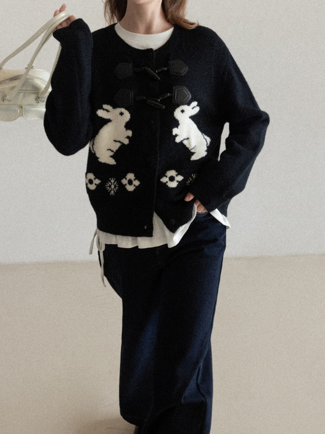 ウサギ刺繍トグルボタン ニットカーデ TK0345