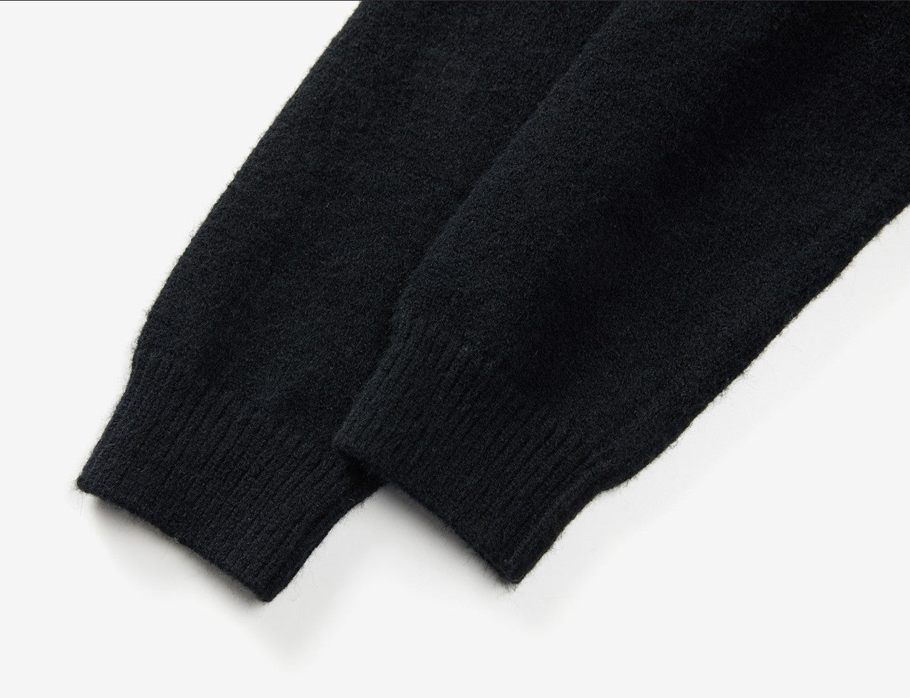ウサギ刺繍トグルボタン ニットカーデ TK0345