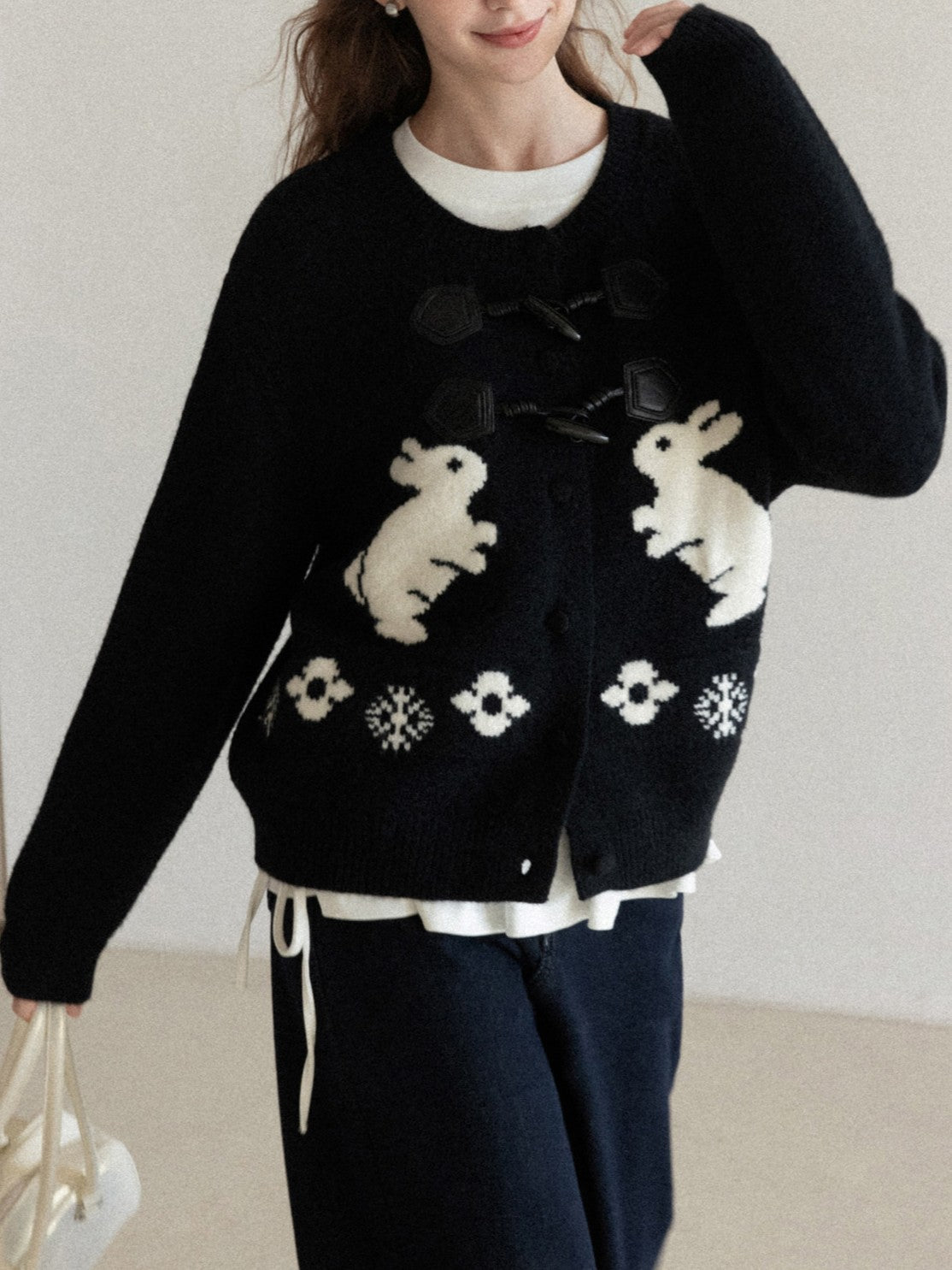 ウサギ刺繍トグルボタン ニットカーデ TK0345