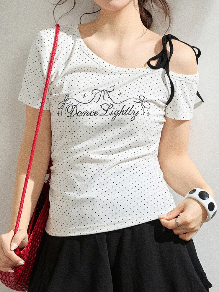 ドットストーン付きオフショルダーTシャツ TK0533