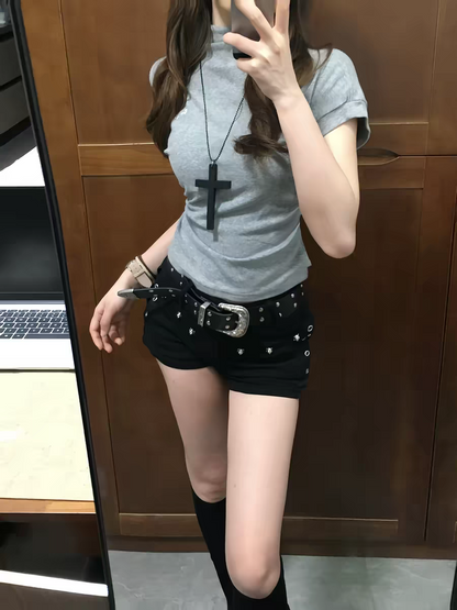 スタッズローウエストデニムショートパンツ TK0551