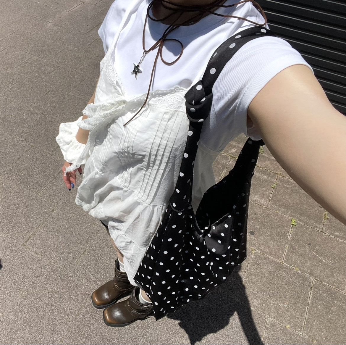 bibi」ホワイトキャミソールワンピース TK0149 – TAKUTAKU